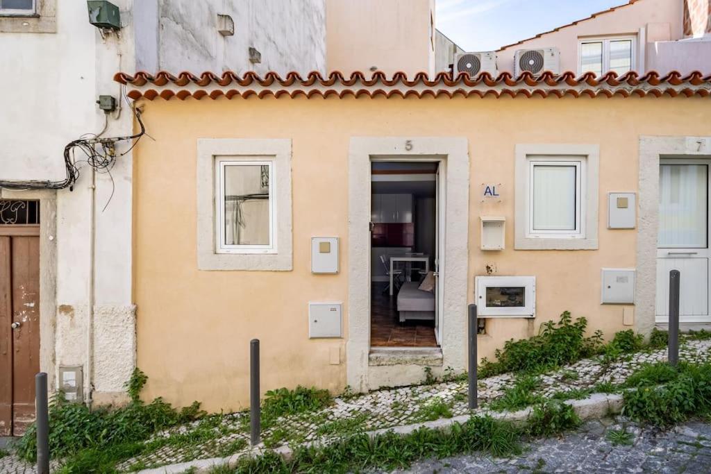 Charming Studio With Ac And Loft On Ground Floor Lisboa Exteriér fotografie